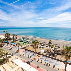 top2stay-la-roca.hotelsinnerja.org/