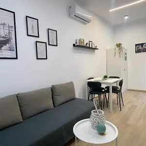 apartamento-los-mellizos.hotelsinnerja.org/